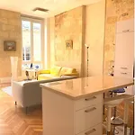 Fantastic 3-room Heart Of Les Chartrons -