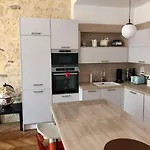 Fantastic 3-room Heart Of Les Chartrons - * Bordeaux