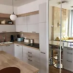 Fantastic 3-room Heart Of Les Chartrons -