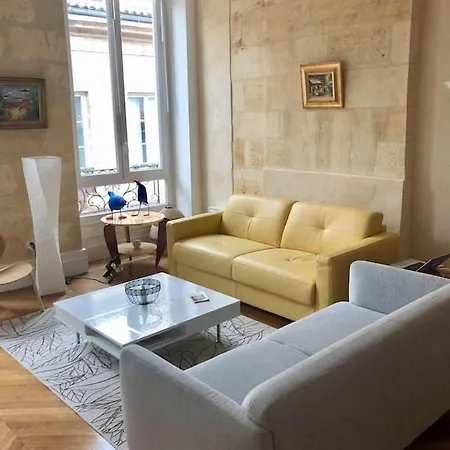 Fantastic 3-room Heart Of Les Chartrons - * Bordeaux
