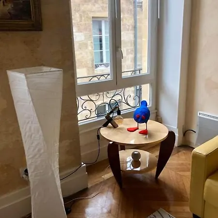Fantastic 3-room Heart Of Les Chartrons - Apartment *