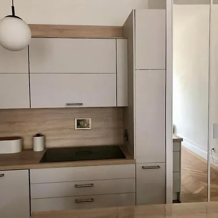 Fantastic 3-room Heart Of Les Chartrons -