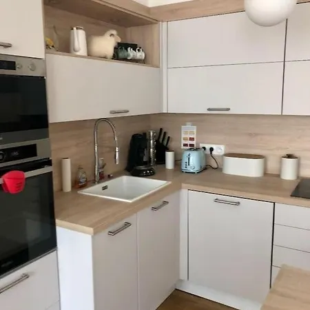Fantastic 3-room Heart Of Les Chartrons - Apartment
