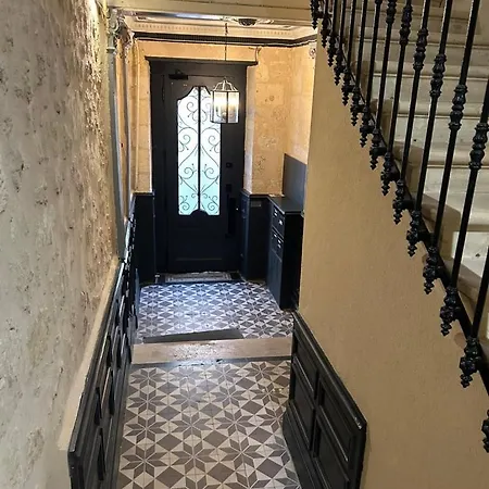 Fantastic 3-room Heart Of Les Chartrons - Apartment Bordeaux