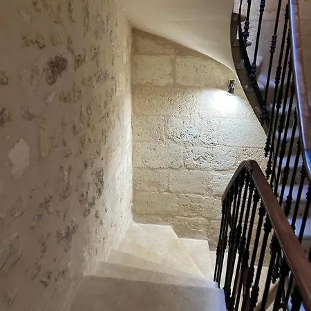 Fantastic 3-room Heart Of Les Chartrons - * Bordeaux