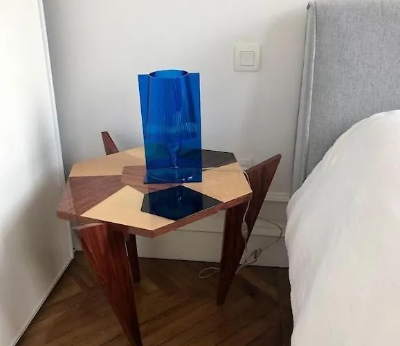 Fantastic 3-room Heart Of Les Chartrons - * Bordeaux