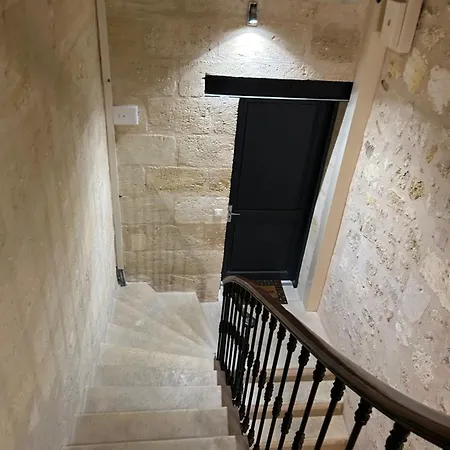 Fantastic 3-room Heart Of Les Chartrons -